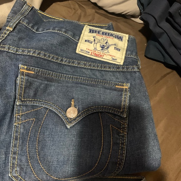 TRUE RELIGION JEANS LIKE NEW SIZE 38 - Picture 7 of 13